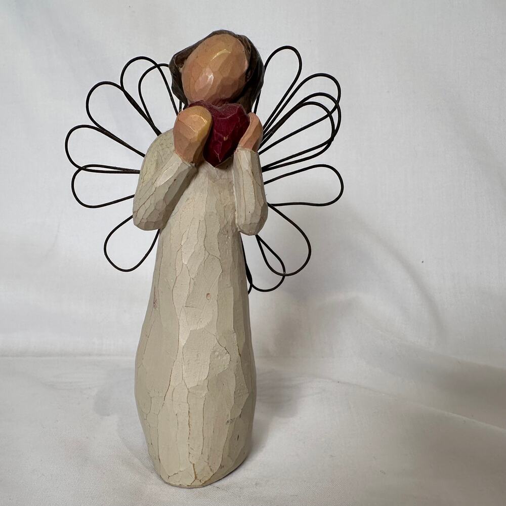 Willow Tree Angel of the Heart Susan Lordi Demdaco 2000 Figurine Collectible